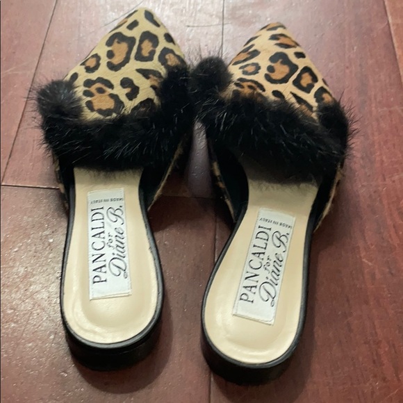 Leopard print flats - Picture 2 of 4